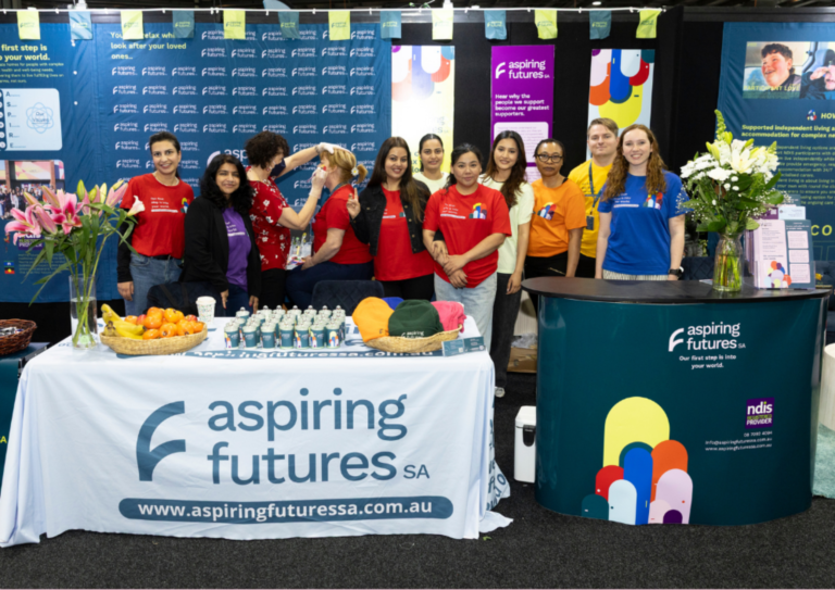 5 Ways to Stand Out on the Expo Floor